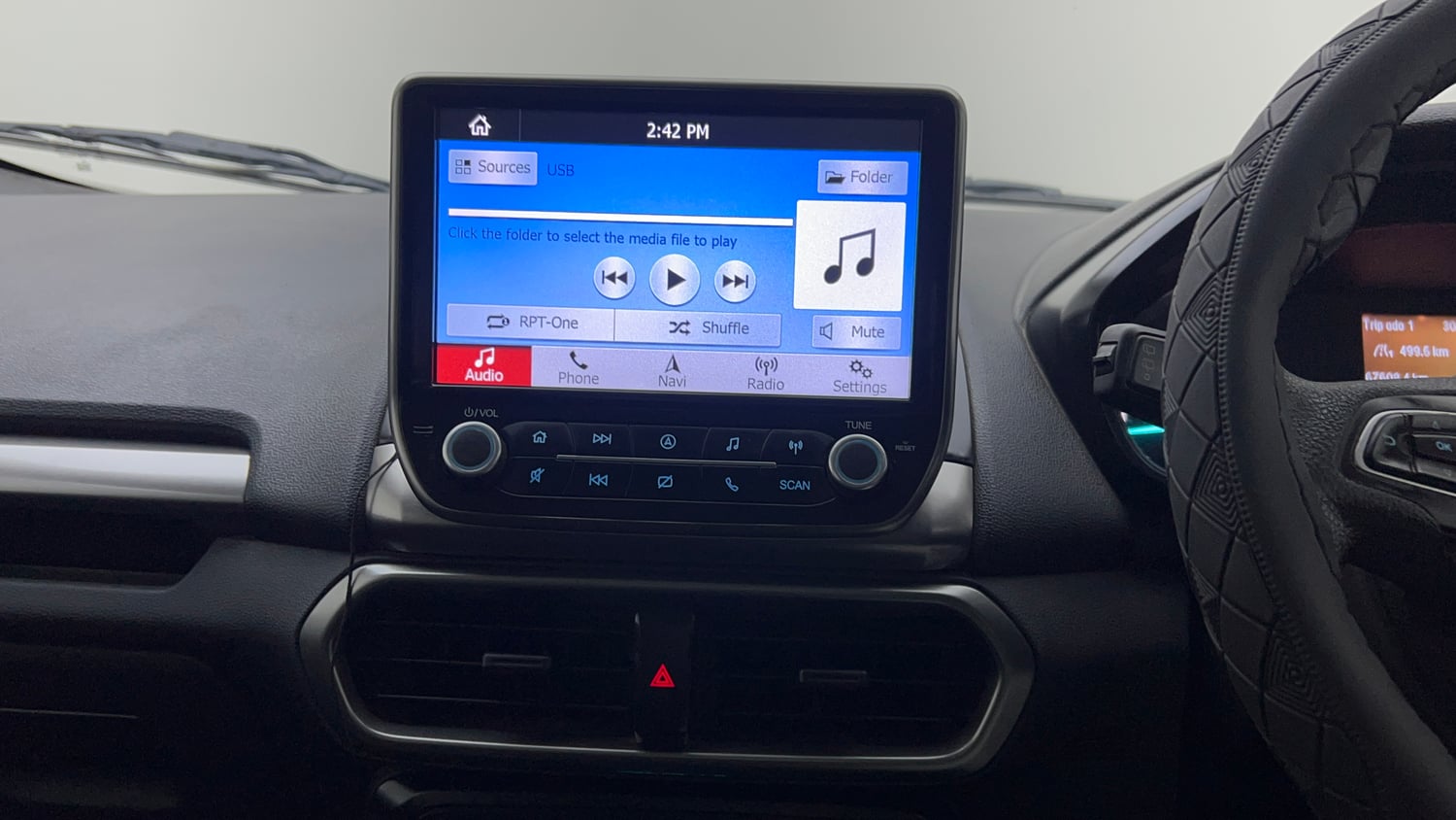 Used 2018 Ford EcoSport Trend + 1.5L TDCi Diesel Manual top_features Integrated (in-dash) music system