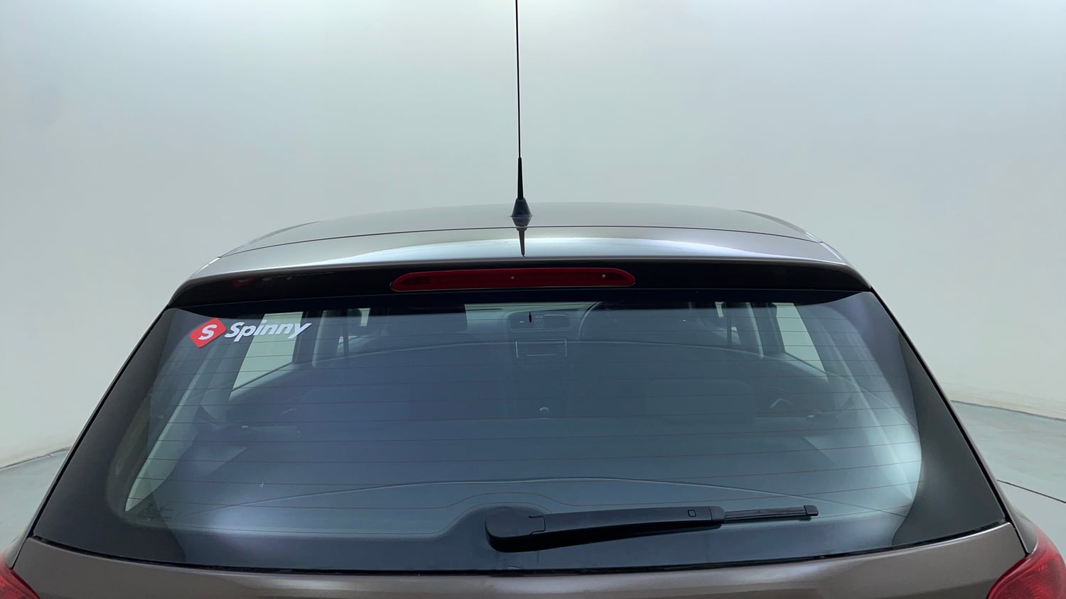 Used 2016 Volkswagen Polo Comfortline 1.2L (P) Petrol Manual exterior BACK WINDSHIELD VIEW