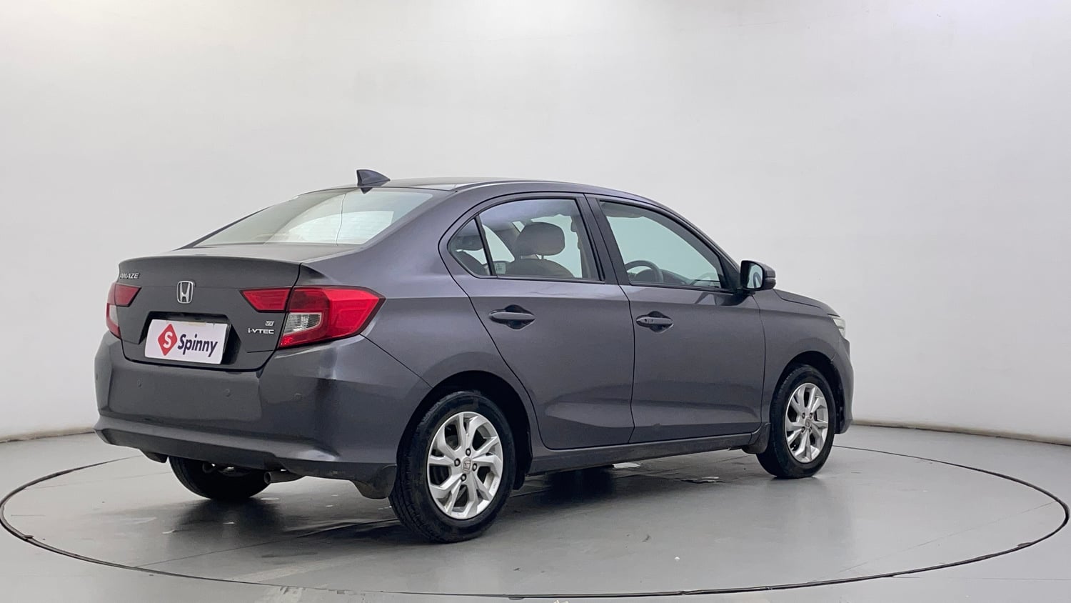 Used 2019 Honda Amaze 1.2 VX MT Petrol Petrol Manual exterior RIGHT REAR CORNER VIEW