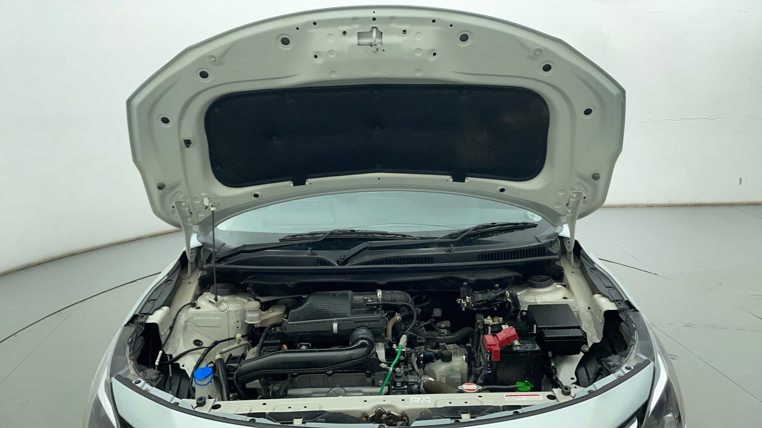 Used 2023 Maruti Suzuki Baleno Alpha AGS Petrol Automatic engine ENGINE & BONNET OPEN FRONT VIEW