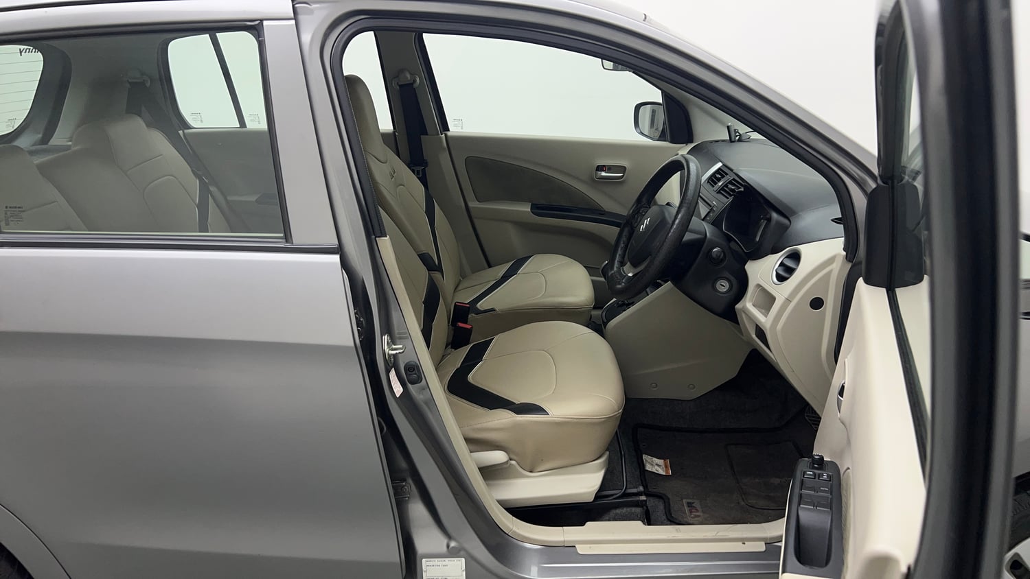 Used 2018 Maruti Suzuki Celerio ZXi (O) AMT Petrol Automatic interior RIGHT SIDE FRONT DOOR CABIN VIEW