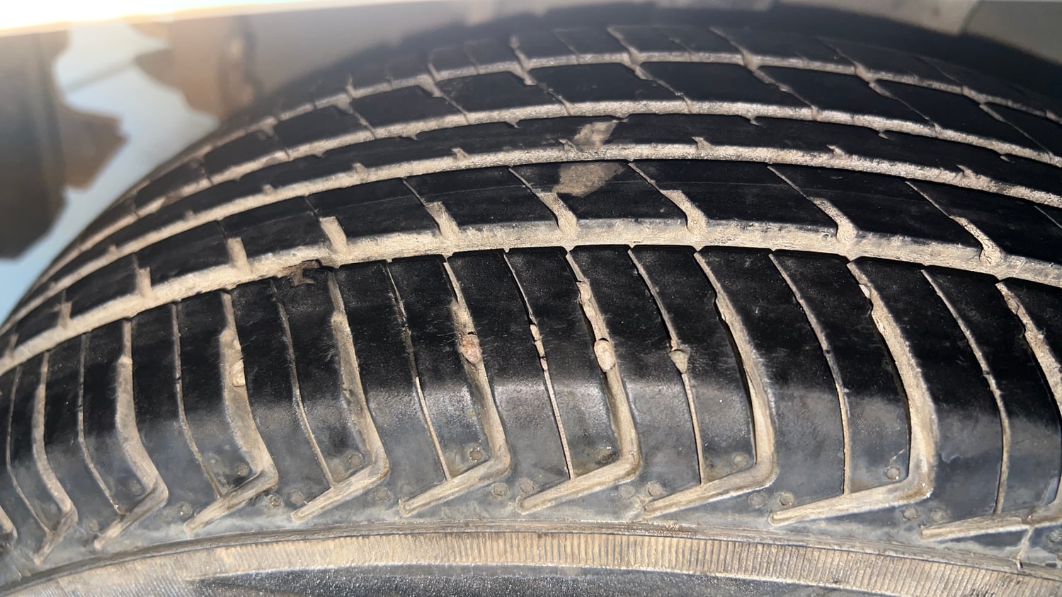Used 2025 Tata Tiago XE Petrol Manual tyres RIGHT REAR TYRE TREAD VIEW