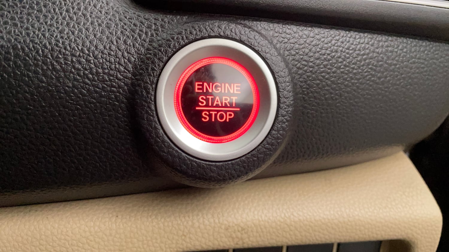 Used 2019 Honda Amaze 1.2 VX MT Petrol Petrol Manual top_features Keyless start