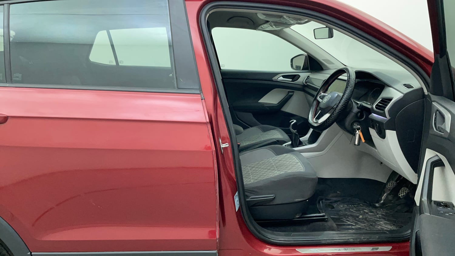 Used 2022 Volkswagen Taigun Highline 1.0 TSI MT Petrol Manual interior RIGHT SIDE FRONT DOOR CABIN VIEW