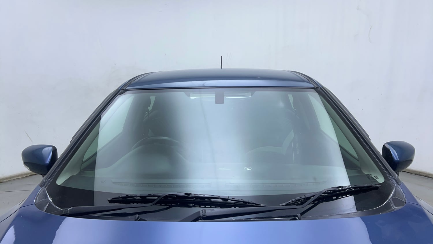 Used 2017 Maruti Suzuki Baleno Zeta 1.2 Petrol Manual exterior FRONT WINDSHIELD VIEW