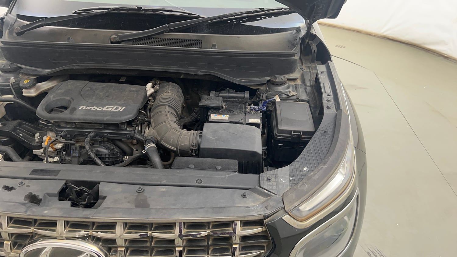 Used 2021 Hyundai Venue SX 1.0 Turbo Petrol Manual engine ENGINE LEFT SIDE VIEW