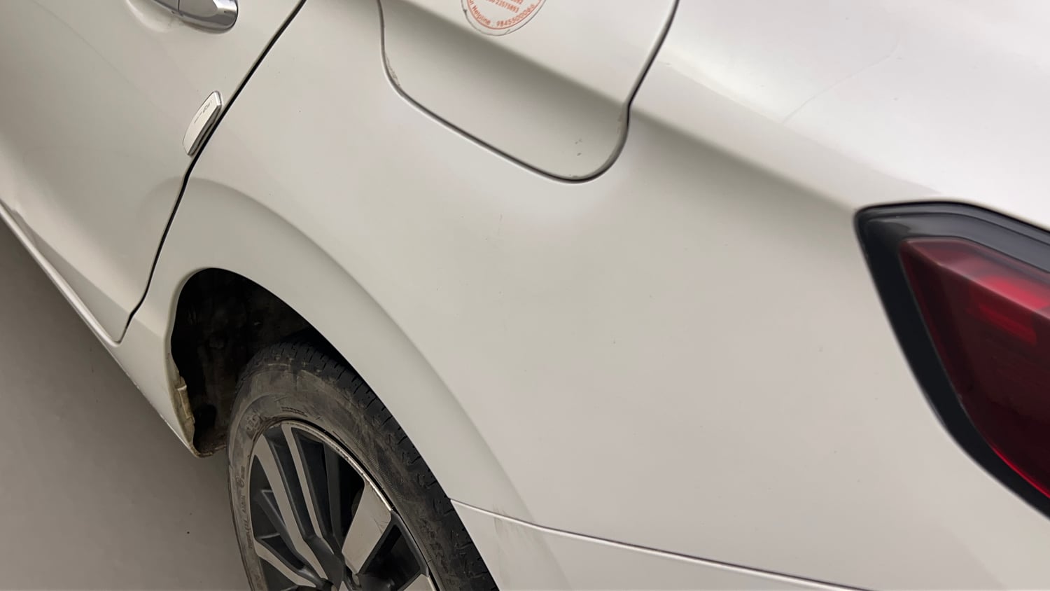 Used 2021 Honda City ZX CVT Petrol Petrol Automatic dents MINOR DENT