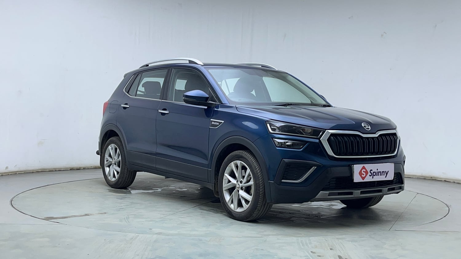 Used 2024 Skoda Kushaq Style 1.5L TSI DSG Petrol Automatic exterior RIGHT FRONT CORNER VIEW