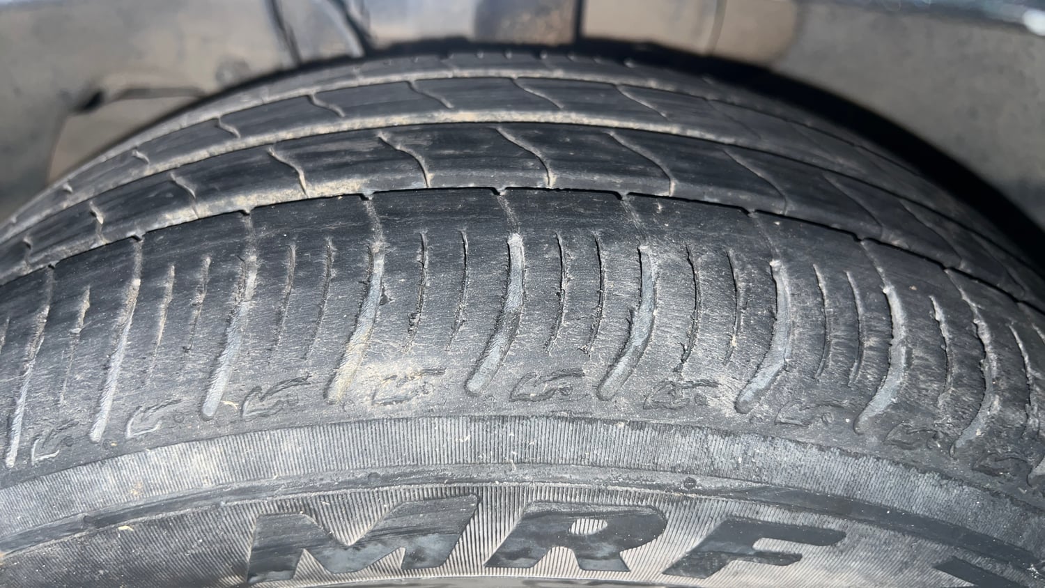 Used 2024 Tata Tigor XM iCNG Cng Manual tyres LEFT FRONT TYRE TREAD VIEW