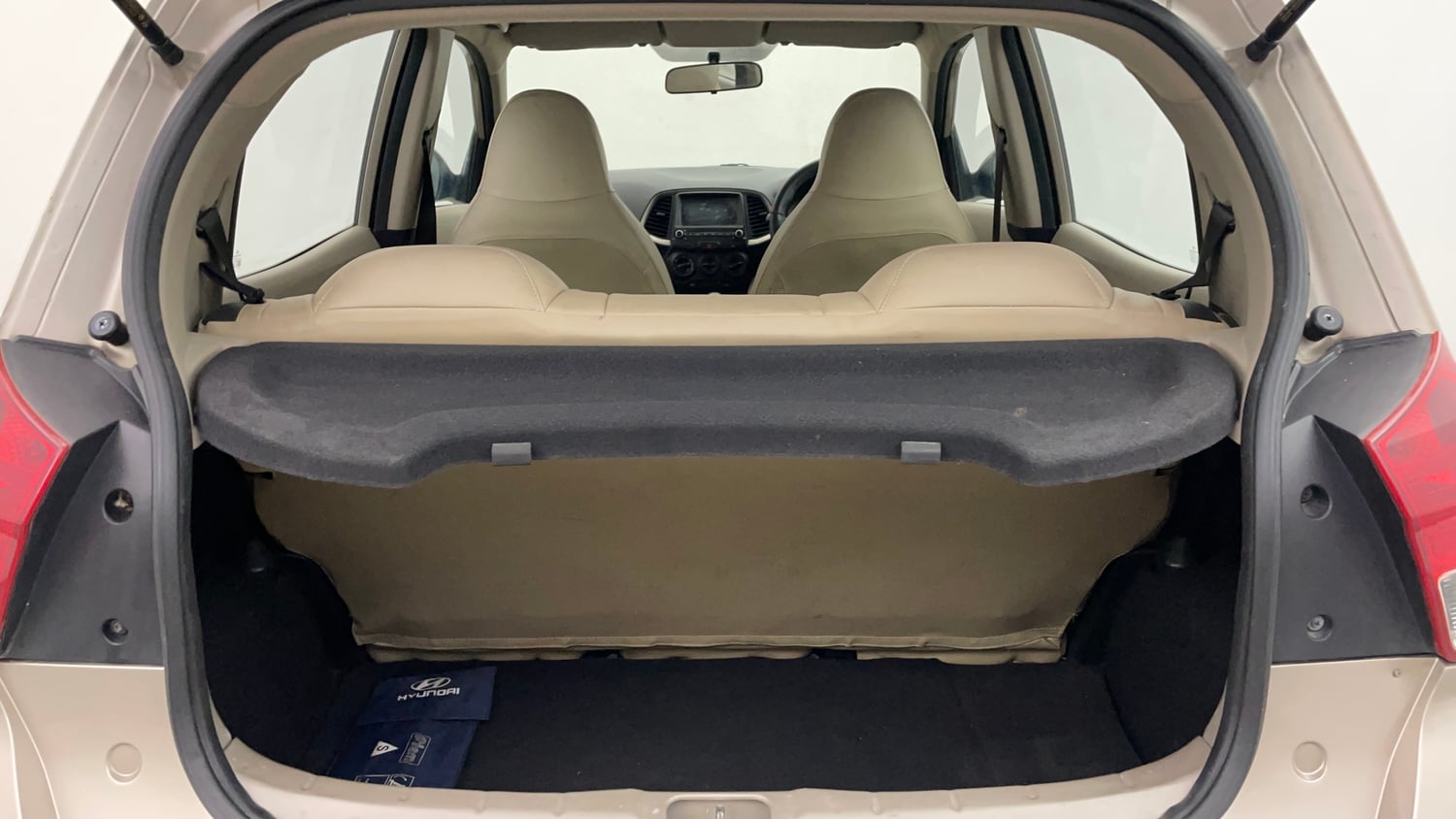 Used 2022 Hyundai Santro Sportz Petrol Manual interior DICKY INSIDE VIEW