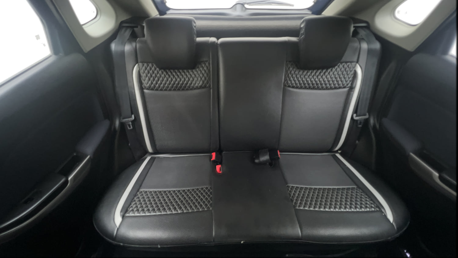 Used 2019 Maruti Suzuki Baleno Zeta Petrol Manual interior REAR SEAT CONDITION VIEW
