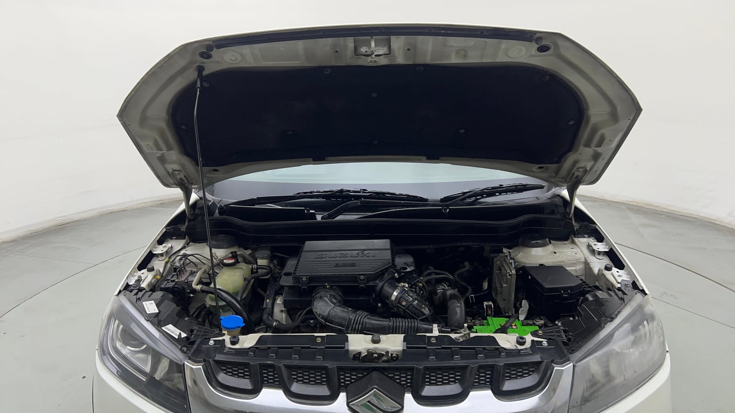 Used 2018 maruti-suzuki Vitara Brezza ZDi AGS Diesel Automatic engine ENGINE & BONNET OPEN FRONT VIEW