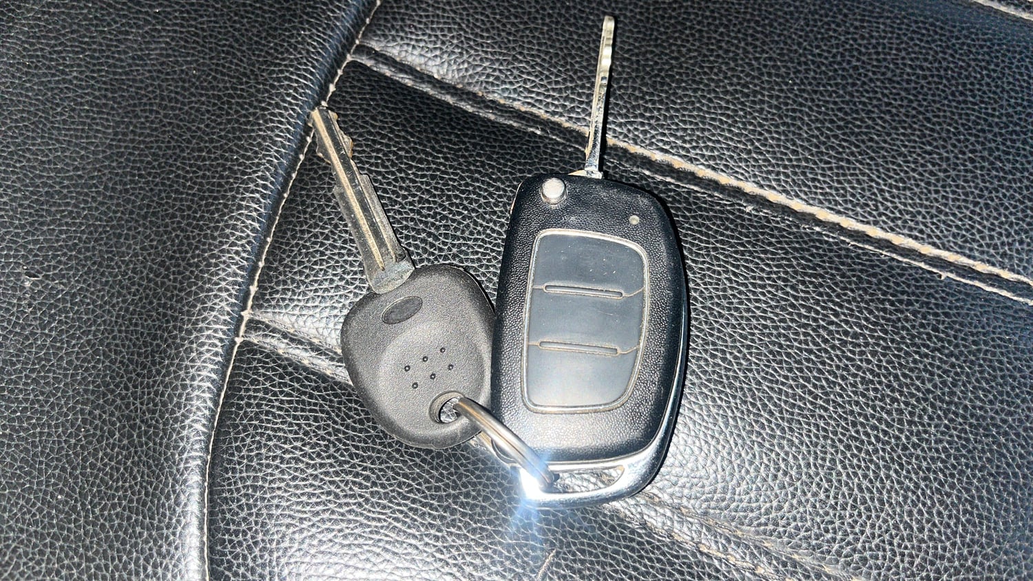 Used 2014 Hyundai i20 Magna 1.2 Petrol Manual extra CAR KEY VIEW