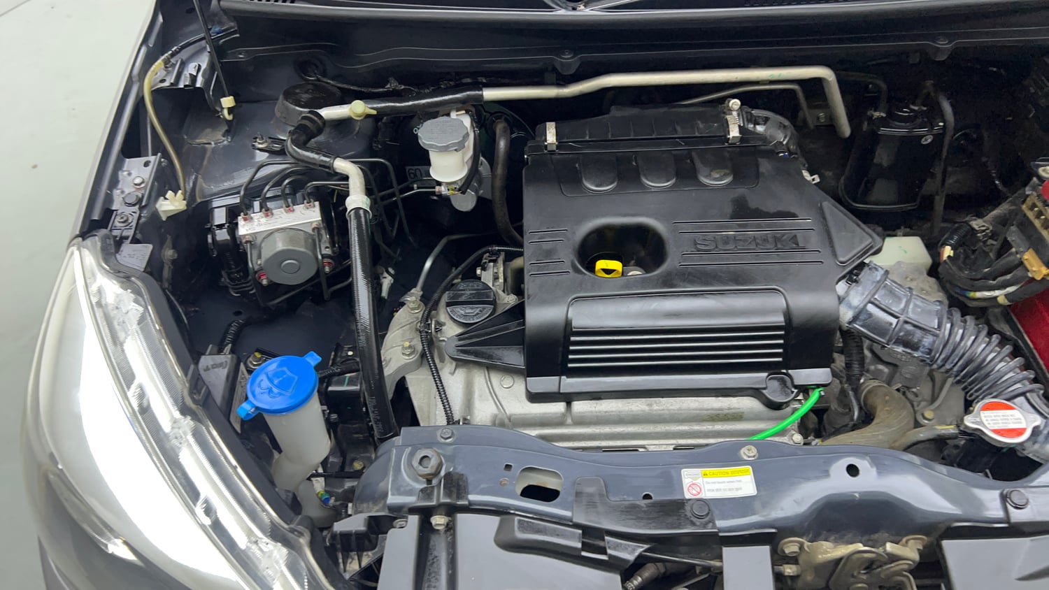 Used 2018 Maruti Suzuki Celerio ZXi (O) AMT Petrol Automatic engine ENGINE RIGHT SIDE VIEW