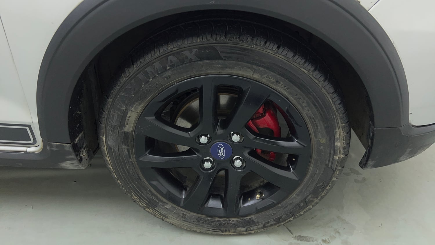 Used 2019 Ford Freestyle Titanium 1.2 Ti-VCT Petrol Manual tyres RIGHT FRONT TYRE RIM VIEW