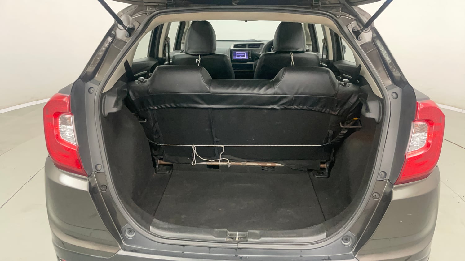 Used 2019 Honda WR-V VX MT Petrol Petrol Manual interior DICKY INSIDE VIEW
