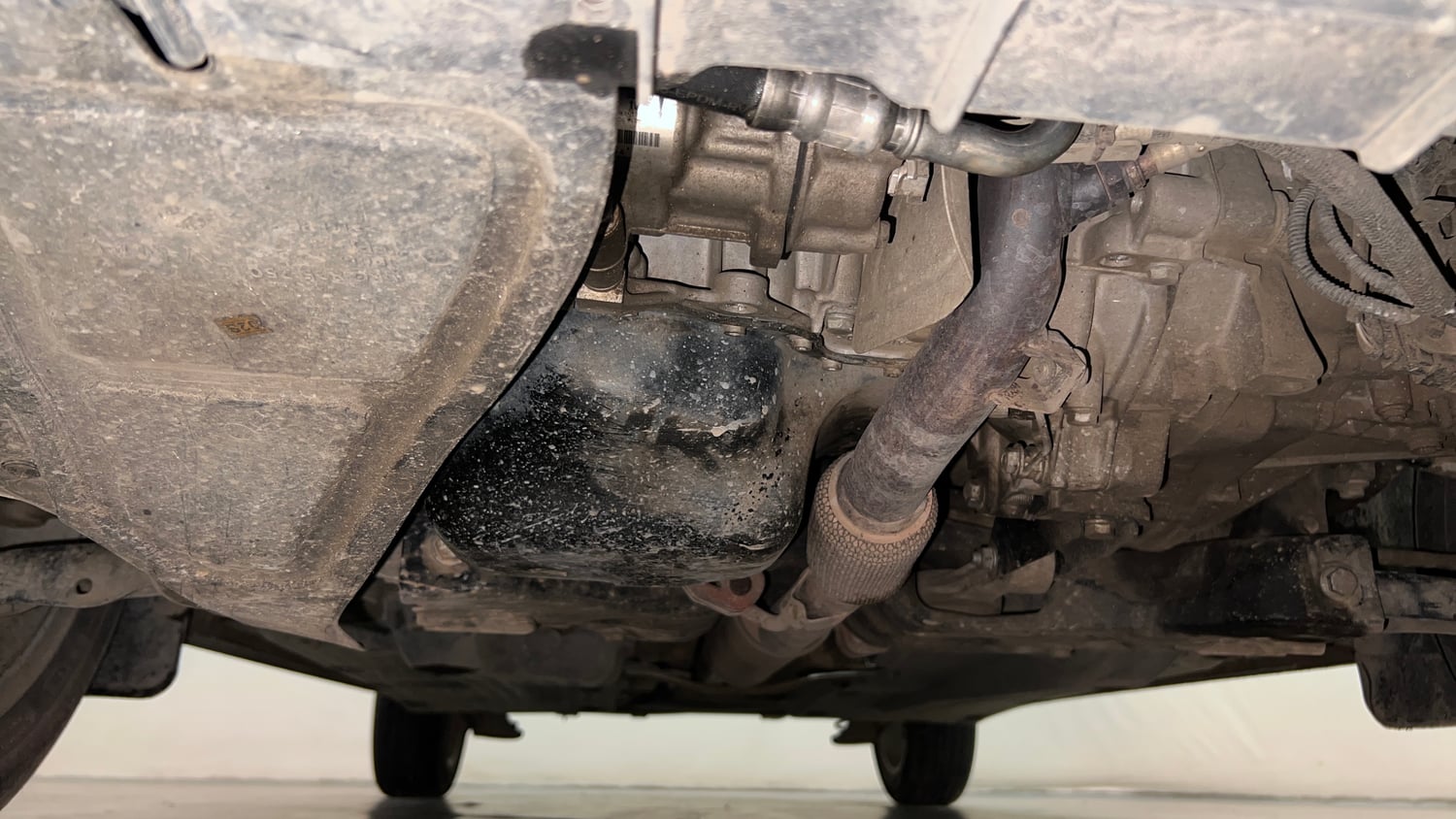 Used 2014 Volkswagen Polo Highline1.2L (P) Petrol Manual extra FRONT LEFT UNDERBODY VIEW
