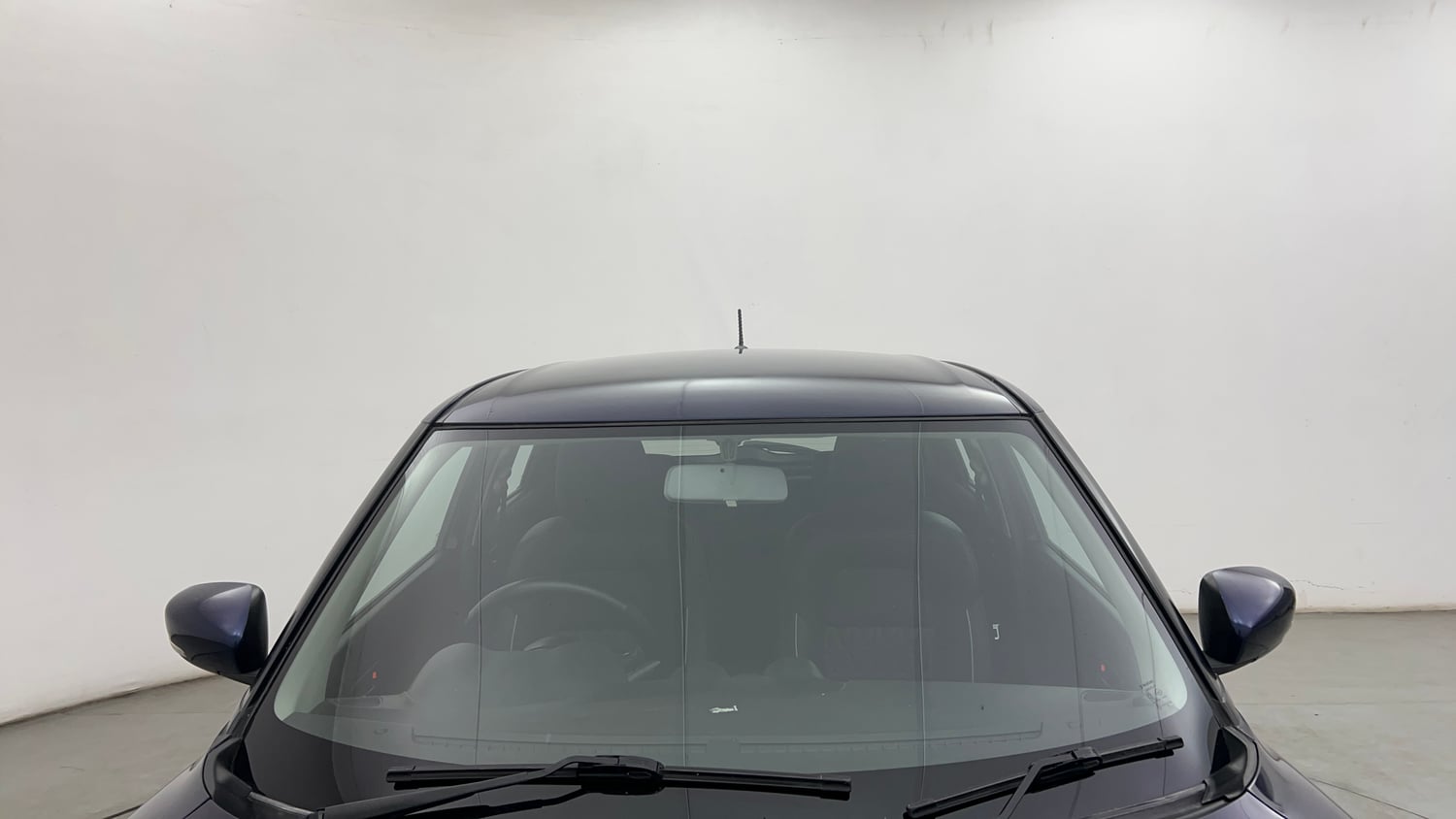 Used 2018 Maruti Suzuki Swift ZXi AMT Petrol Automatic exterior FRONT WINDSHIELD VIEW