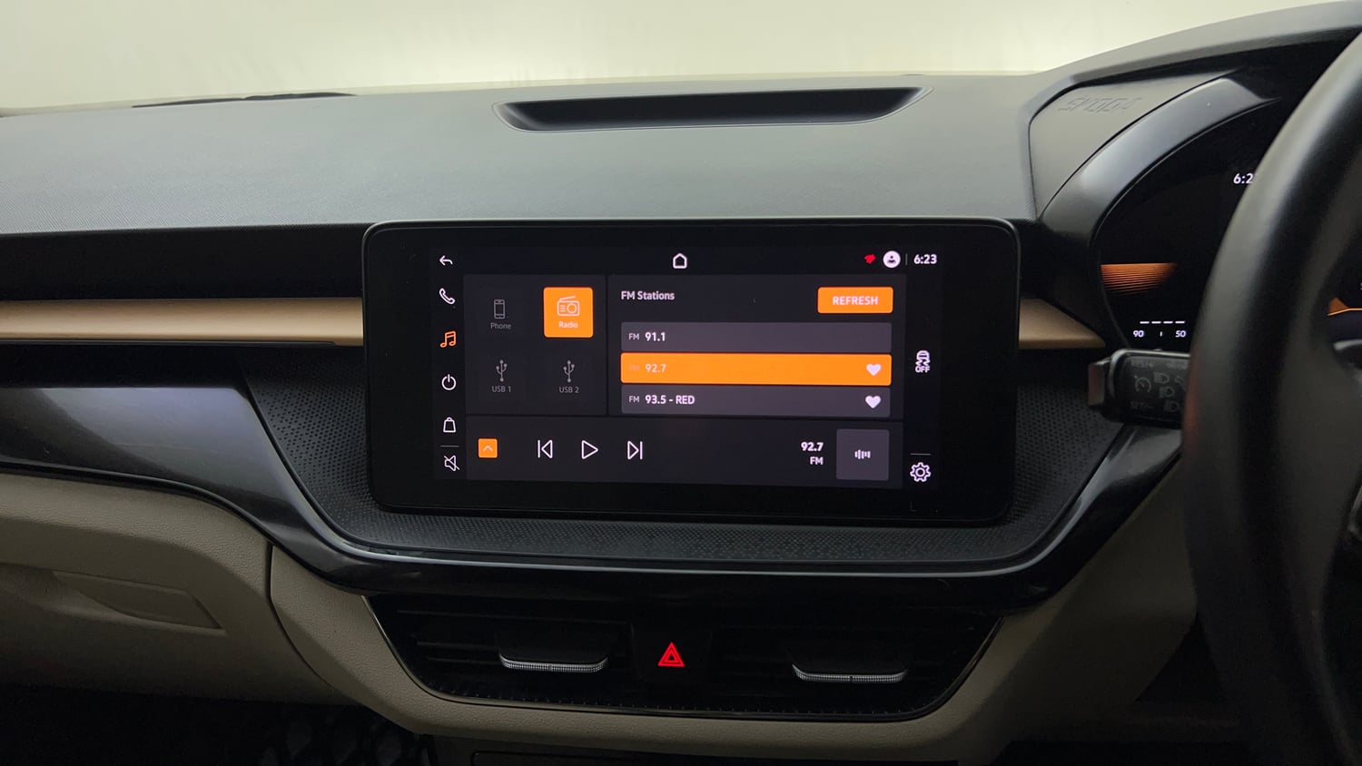 Used 2024 Skoda Slavia Style 1.5L TSI DSG Petrol Automatic top_features Integrated (in-dash) music system