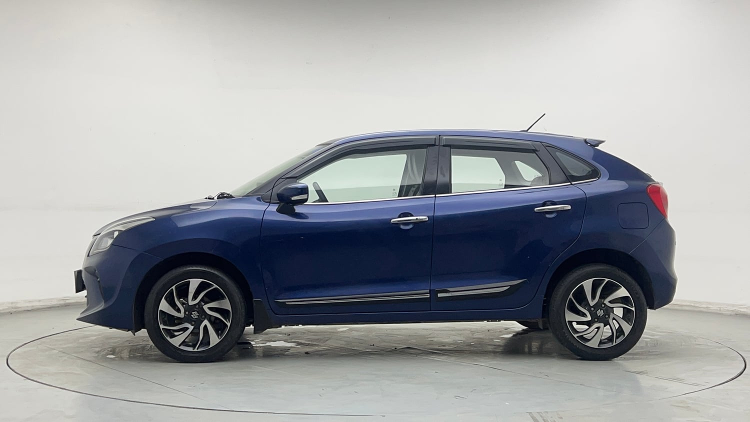 Used 2019 Maruti Suzuki Baleno Zeta Petrol Manual exterior LEFT SIDE VIEW