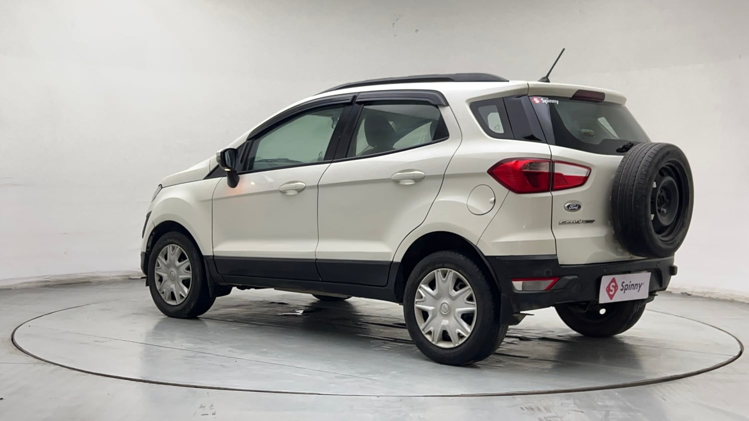 Used 2018 Ford EcoSport Trend + 1.5L TDCi Diesel Manual exterior LEFT REAR CORNER VIEW