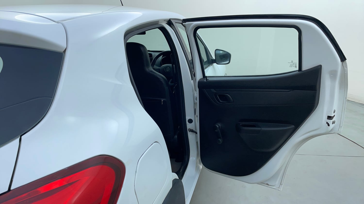 Used 2018 Renault Kwid 1.0 RXL Petrol Manual interior RIGHT REAR DOOR OPEN VIEW