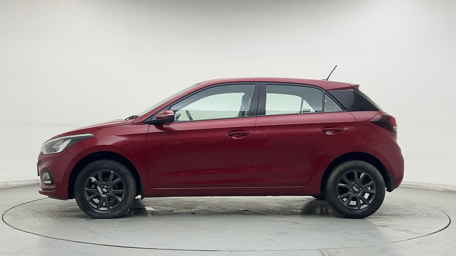 Used 2019 Hyundai Elite i20 Sportz Plus 1.2 Petrol Manual exterior LEFT SIDE VIEW