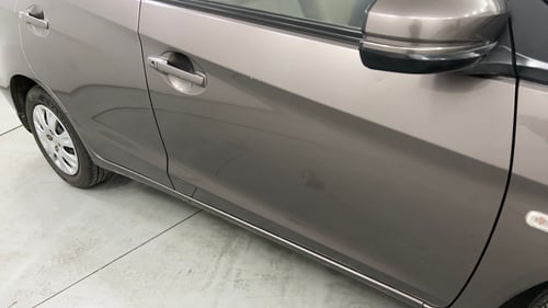Used 2015 Honda Amaze 1.2 S i-VTEC Petrol Manual dents MINOR DENT