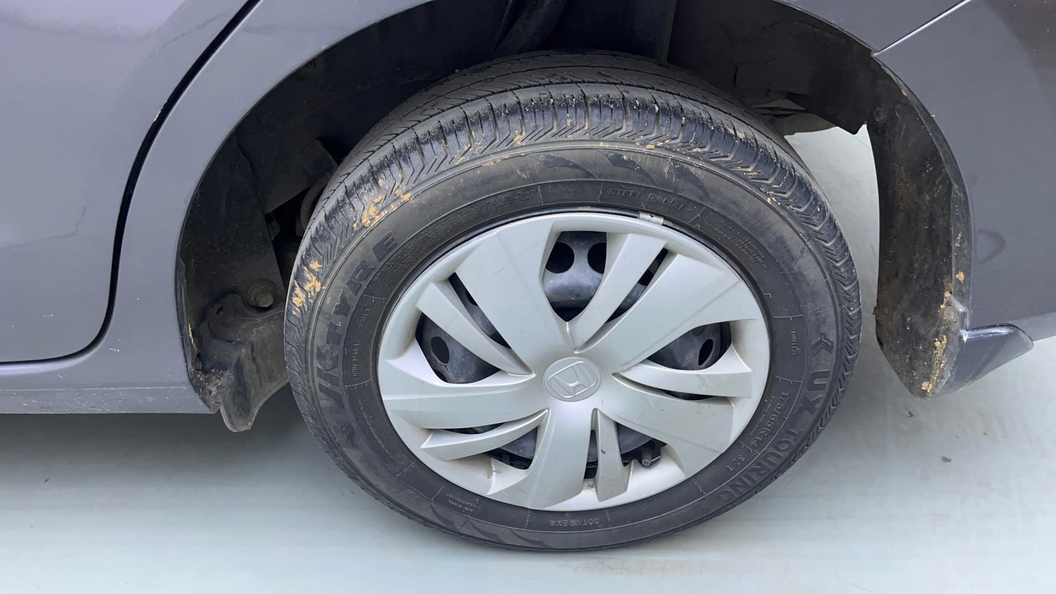 Used 2020 Honda Amaze 1.2 S MT Petrol Petrol Manual tyres LEFT REAR TYRE RIM VIEW