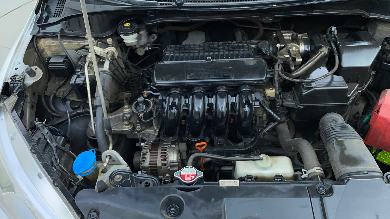 Used 2016 Honda City VX CVT Petrol Automatic engine ENGINE RIGHT SIDE VIEW