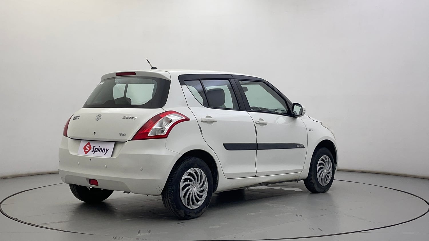 Used 2014 Maruti Suzuki Swift VXI CNG (Outside Fitted) Cng Manual exterior RIGHT REAR CORNER VIEW