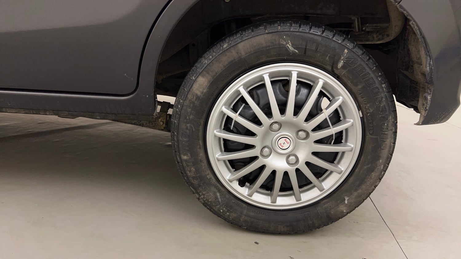 Used 2016 Maruti Suzuki Alto K10 VXi AMT Petrol Automatic tyres LEFT REAR TYRE RIM VIEW