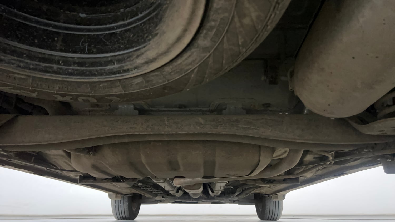 Used 2026 Kia Carens Premium (O) 1.5 Petrol 7 STR Petrol Manual extra REAR UNDERBODY VIEW (TAKEN FROM REAR)