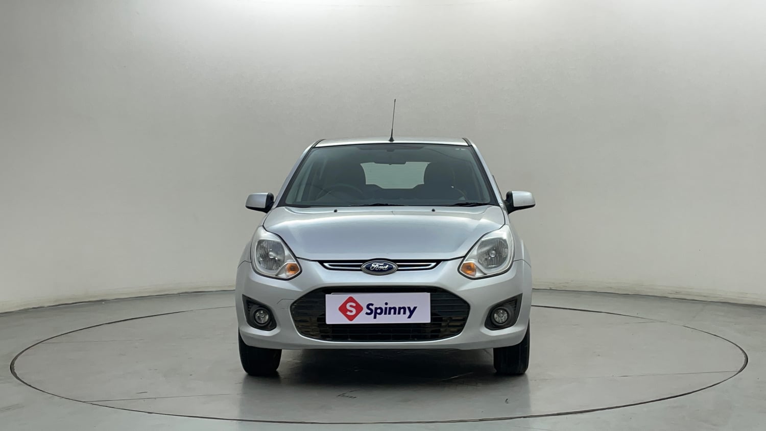 Used 2014 Ford Figo Duratorq Diesel ZXI 1.4 Diesel Manual exterior FRONT VIEW