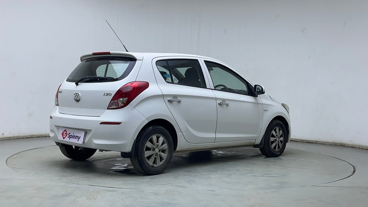 Used 2012 Hyundai i20 Asta 1.2 Petrol Manual exterior RIGHT REAR CORNER VIEW