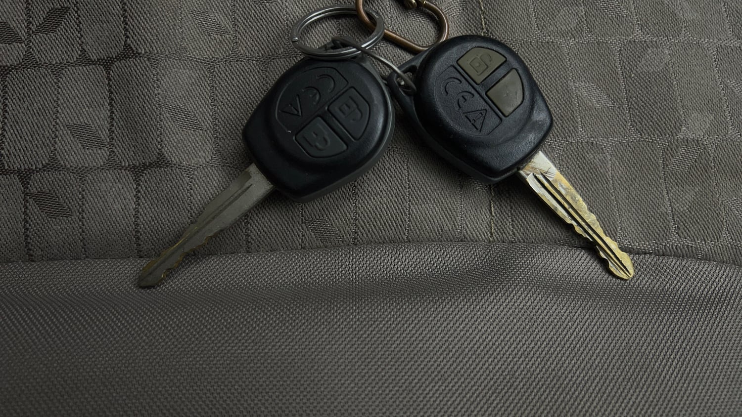 Used 2015 Maruti Suzuki Wagon R VXI Petrol Manual extra CAR KEY VIEW