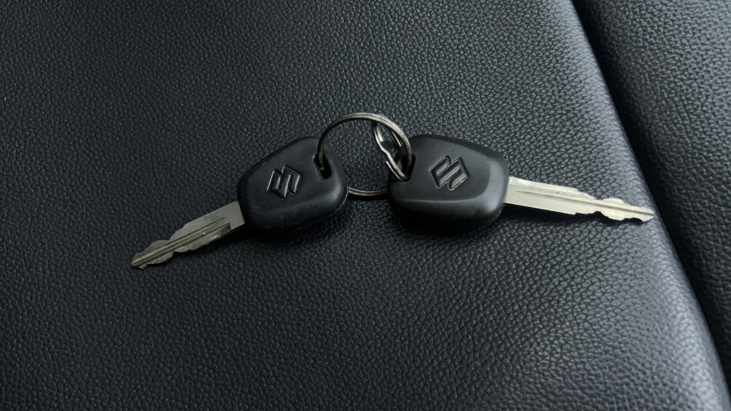Used 2023 Maruti Suzuki Alto 800 LXi (O) CNG Cng Manual extra CAR KEY VIEW