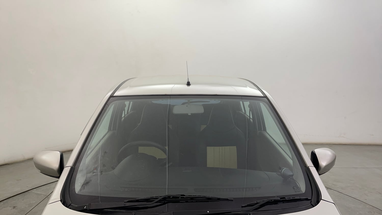 Used 2017 Maruti Suzuki Celerio ZXi Petrol Manual exterior FRONT WINDSHIELD VIEW