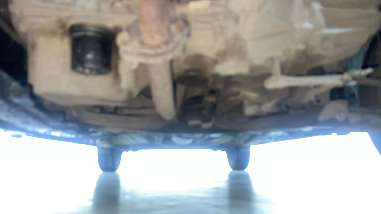 Used 2019 Maruti Suzuki Baleno Alpha 1.2 Petrol Manual extra FRONT LEFT UNDERBODY VIEW