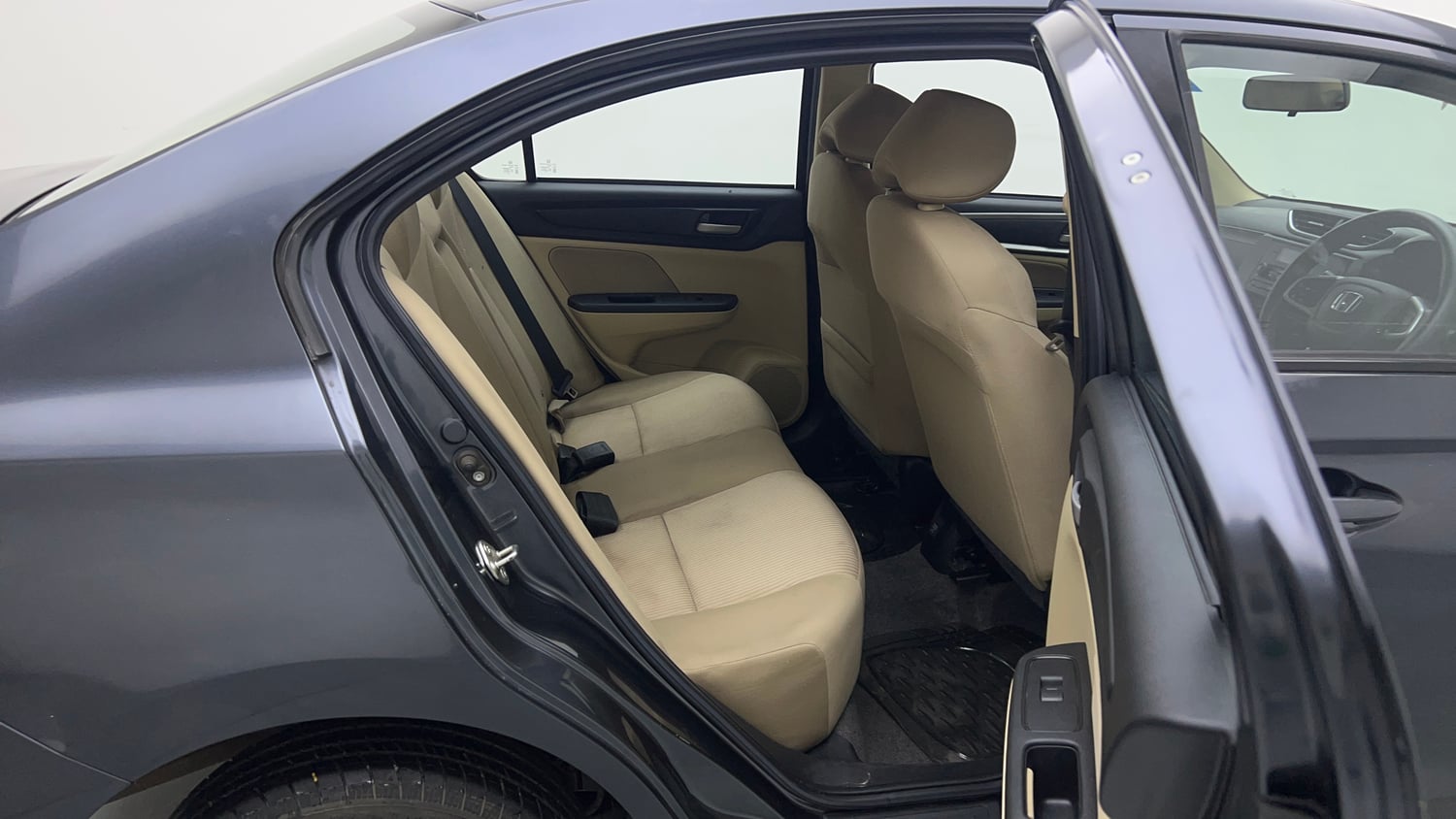 Used 2022 Honda Amaze S MT 1.2 Petrol Petrol Manual interior RIGHT SIDE REAR DOOR CABIN VIEW