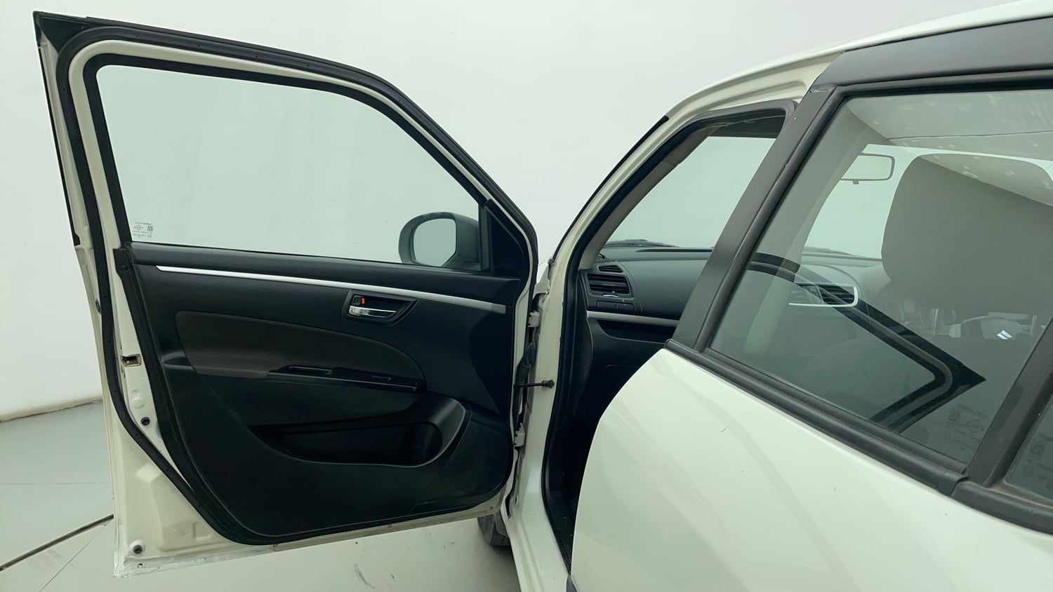 Used 2014 Maruti Suzuki Swift VXI CNG (Outside Fitted) Cng Manual interior LEFT FRONT DOOR OPEN VIEW