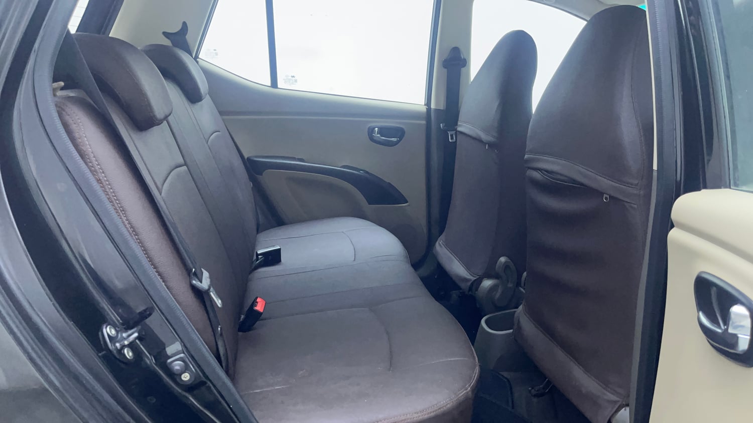 Used 2012 Hyundai i10 Sportz 1.2 Kappa2 Petrol Manual interior RIGHT SIDE REAR DOOR CABIN VIEW