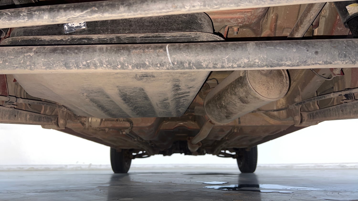 Used 2013 Maruti Suzuki Alto 800 Lxi Petrol Manual extra REAR UNDERBODY VIEW (TAKEN FROM REAR)