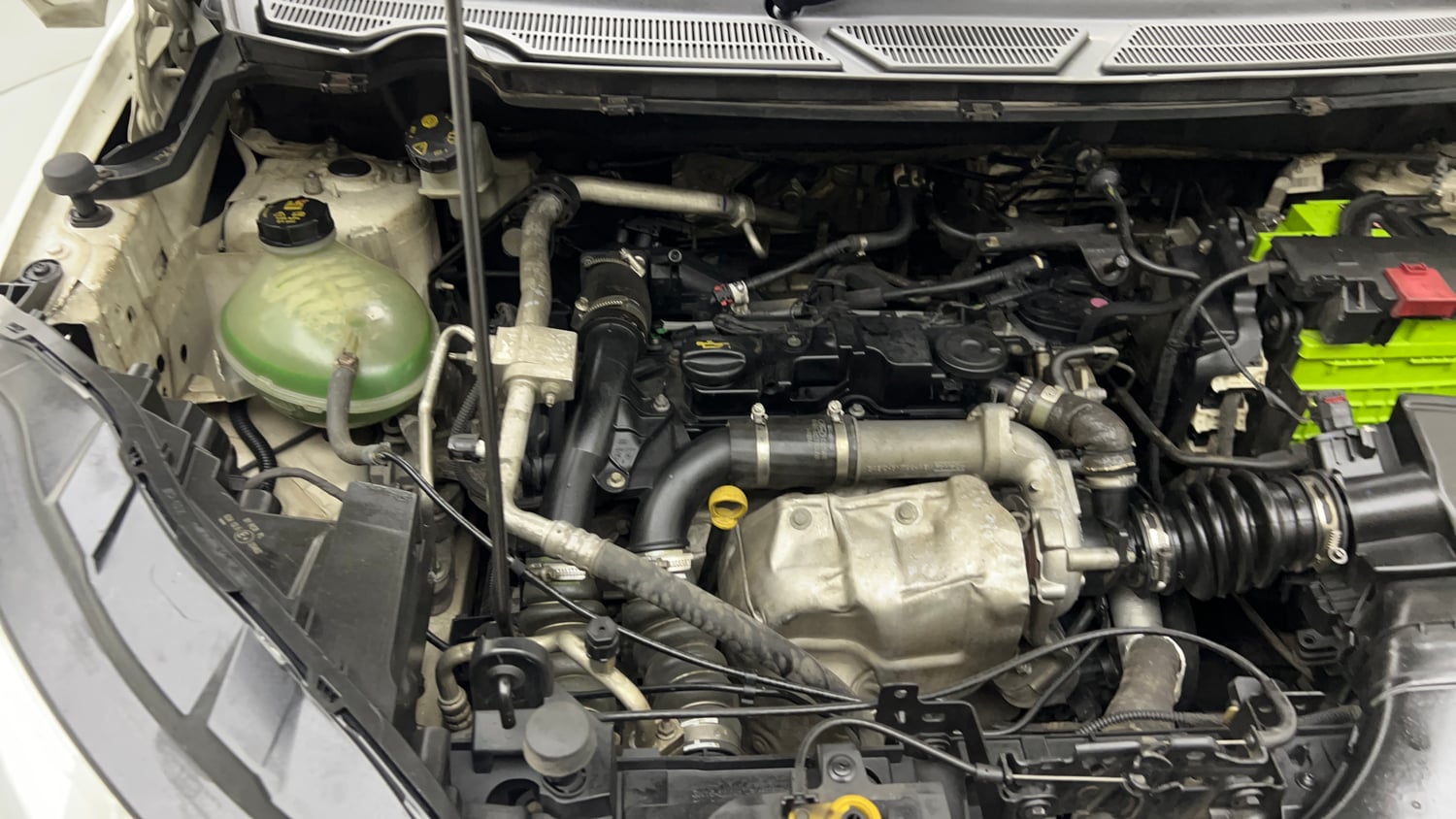 Used 2018 Ford EcoSport Trend + 1.5L TDCi Diesel Manual engine ENGINE RIGHT SIDE VIEW