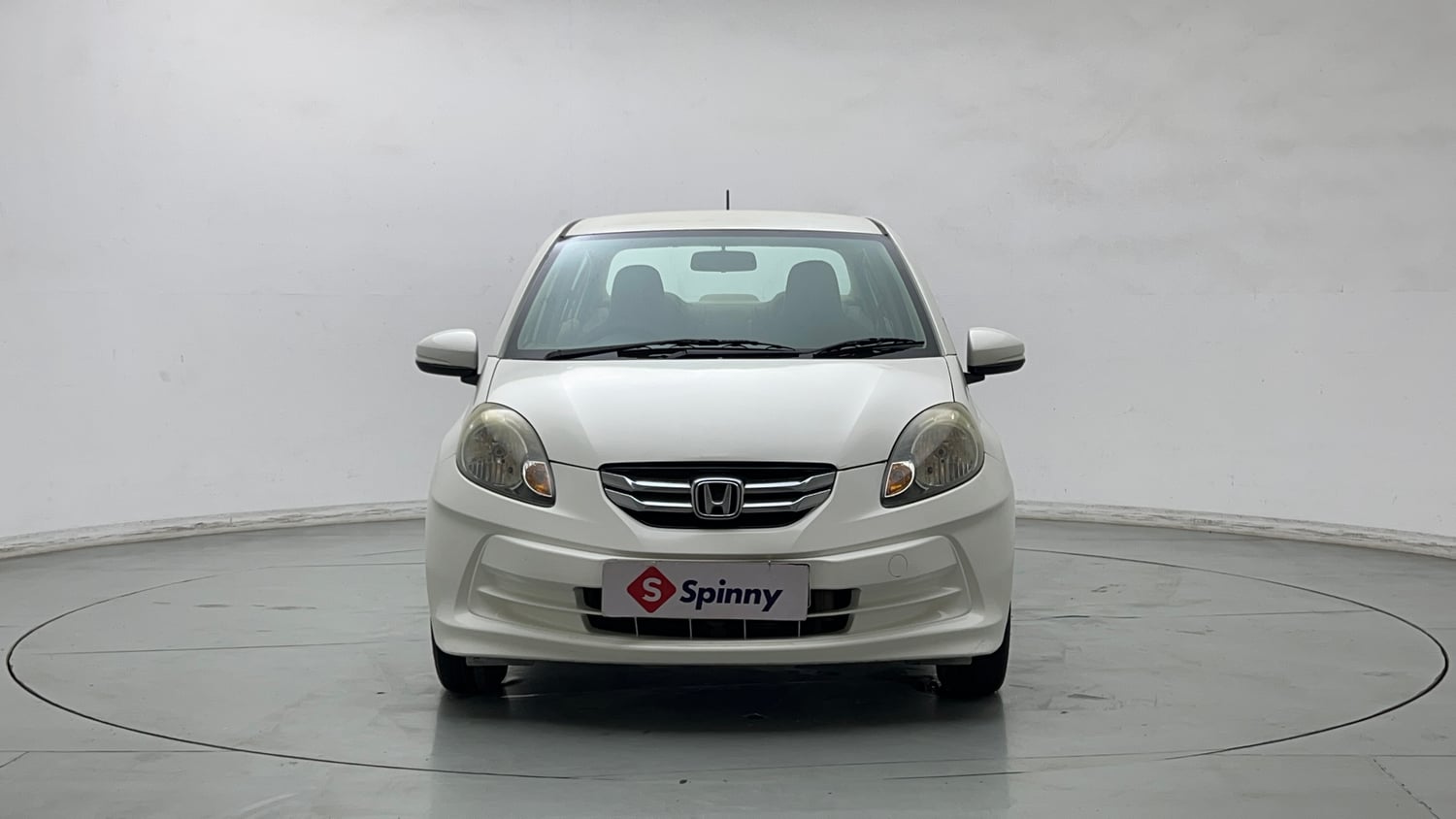Used 2015 Honda Amaze 1.2 S i-VTEC Petrol Manual exterior FRONT VIEW