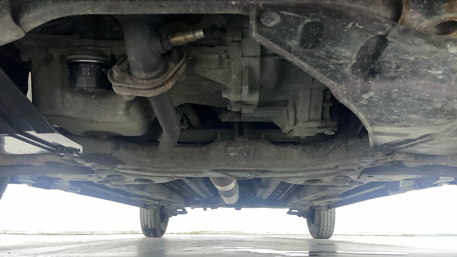 Used 2016 Maruti Suzuki Swift VXi Petrol Manual extra FRONT LEFT UNDERBODY VIEW