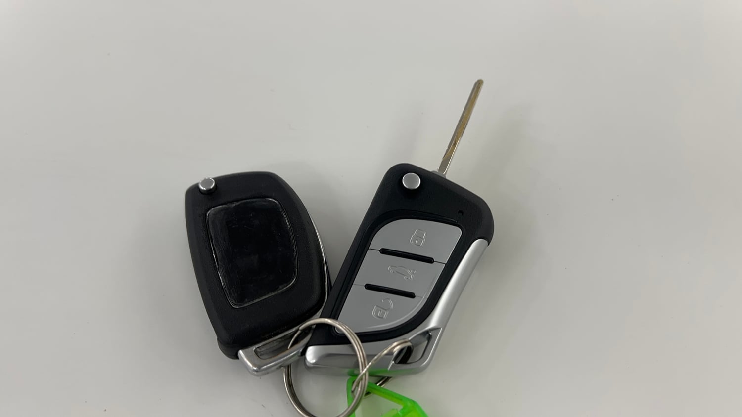 Used 2016 Hyundai Verna 1.6 CRDI S AT Diesel Automatic extra CAR KEY VIEW