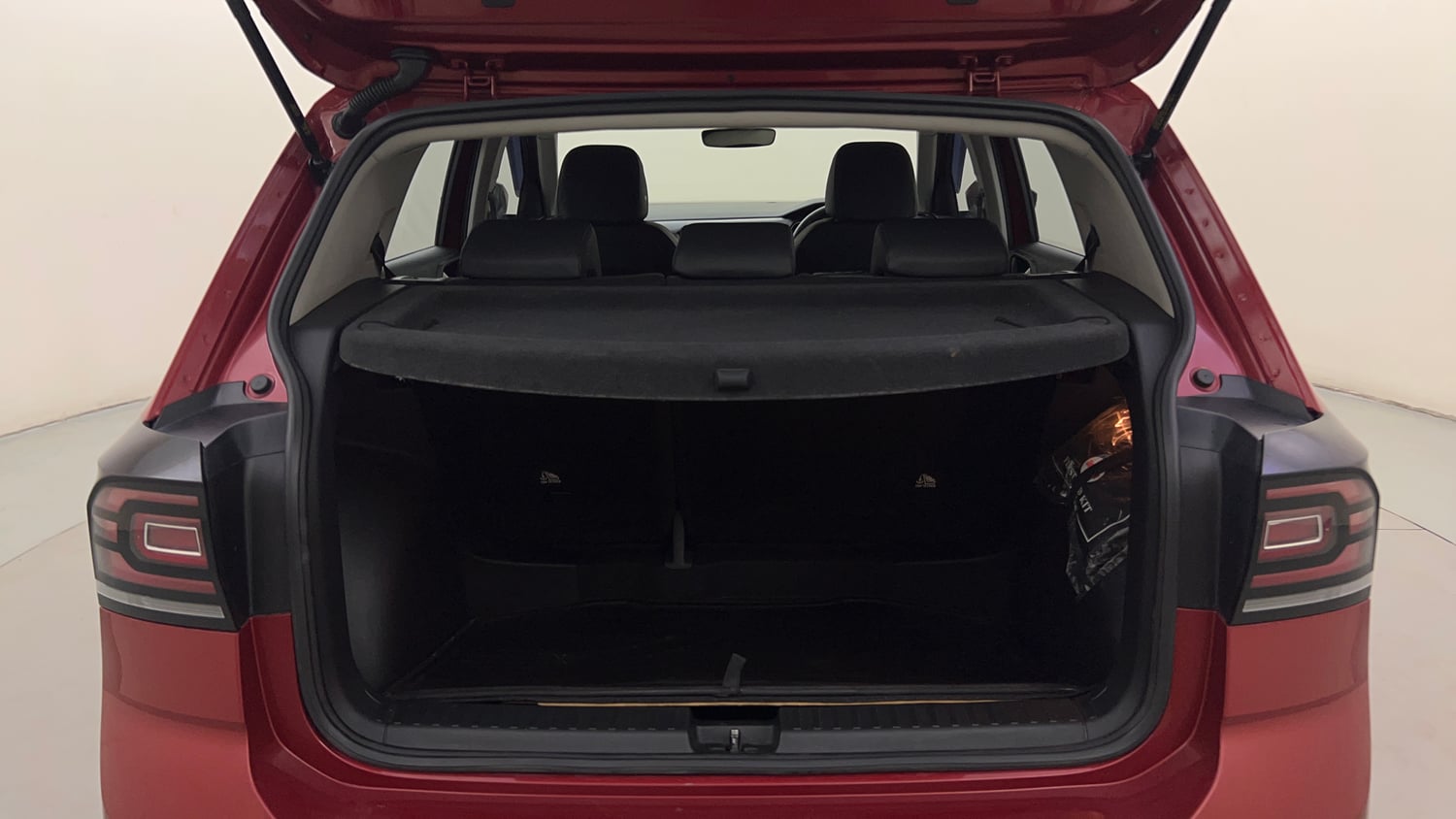 Used 2023 Volkswagen Taigun Topline 1.0 TSI AT Petrol Automatic interior DICKY INSIDE VIEW