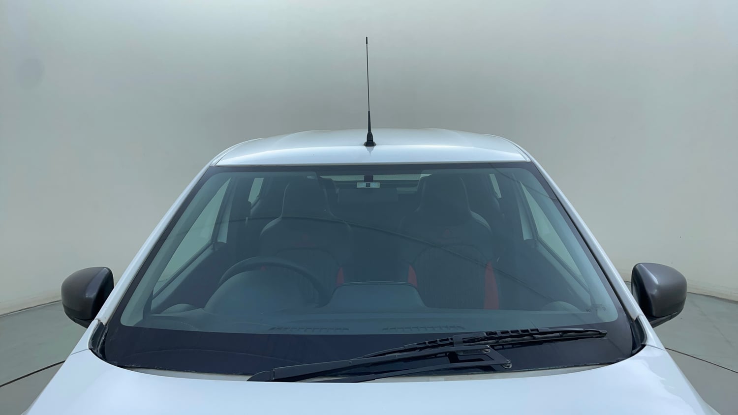 Used 2018 Renault Kwid 1.0 RXL Petrol Manual exterior FRONT WINDSHIELD VIEW