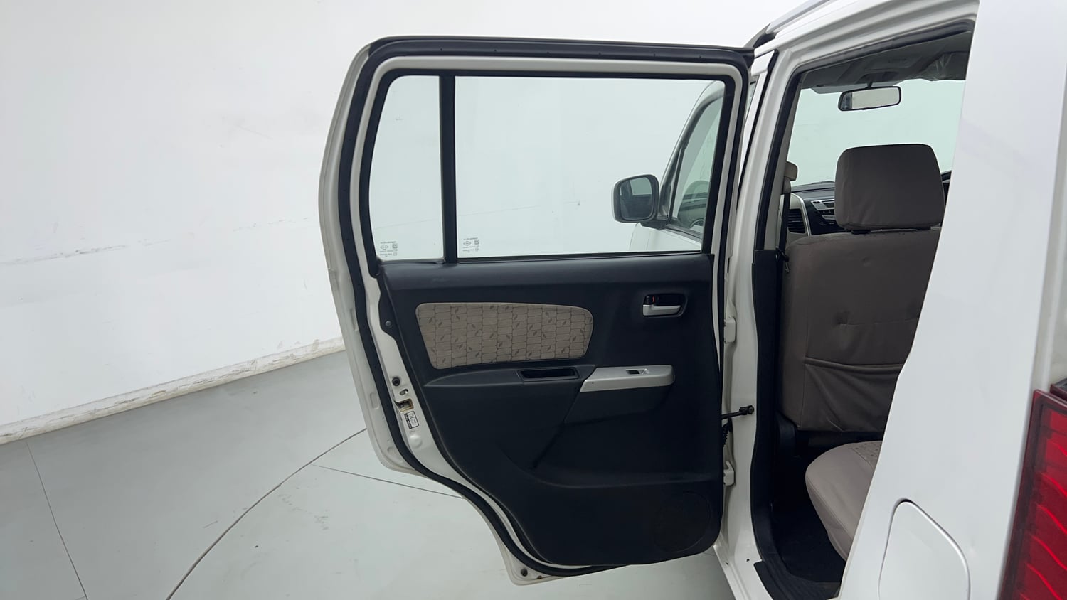 Used 2015 Maruti Suzuki Wagon R VXI Petrol Manual interior LEFT REAR DOOR OPEN VIEW